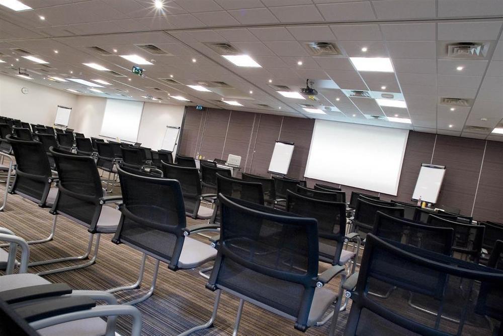 רונגיס Best Western Plus Paris Orly Airport מתקנים תמונה